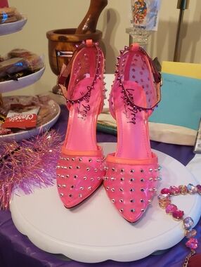 Lemon Drop by Privileged Pink Studded Pointed-Toe Heels (Size 10)